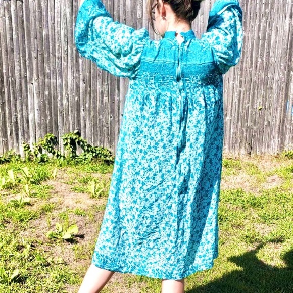 1960s/1970s RARE Raksha Hindimp London Saks Fifth Avenue 100% silk caftan - Picture 2 of 15
